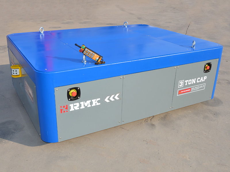 Pelėsių transporto vežimėlis, keičiantis bedivarui elektros perdavimo vežimėliu