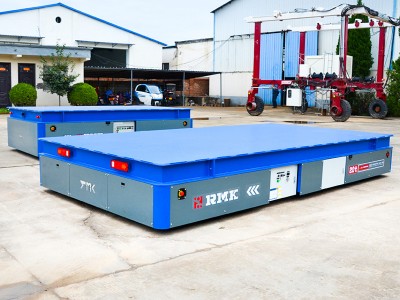 Sunkus krovinys 20 tonų medžiagos be takelio pervedimo krepšelis