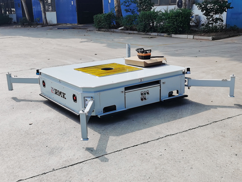 „OmnIDICECTIONAL“ JUDĖJO NEMOKAMAS PERDAVIMO KARTAS